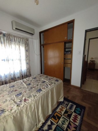 DEPARTAMENTO DE DOS DORMITORIOS ZONA CENTRO c/COCHERA