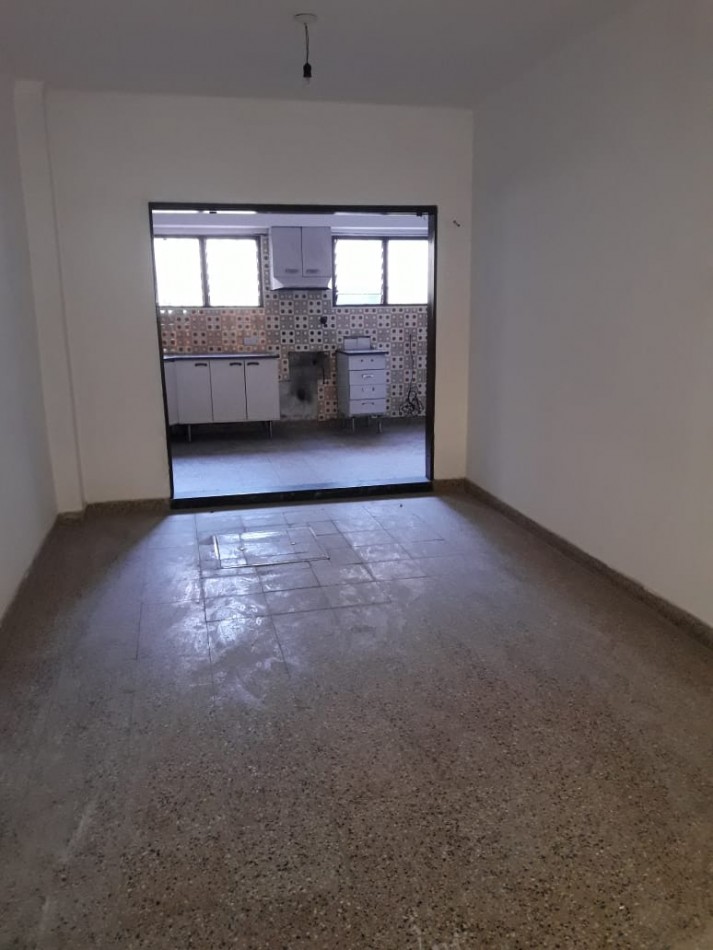 Casa la venta en zona Sur de tres dormitorios