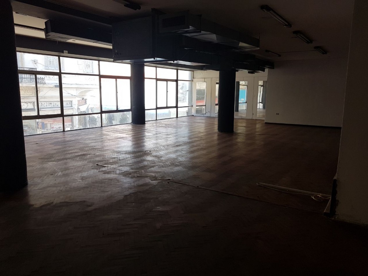 (ZONA CENTRO) Local comercial en alquiler