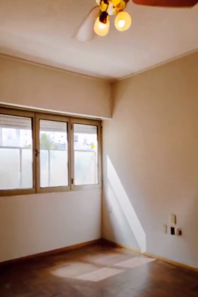 Departamento ubicado en calle 4 de enero 1861 - Piso 1 por escalera 