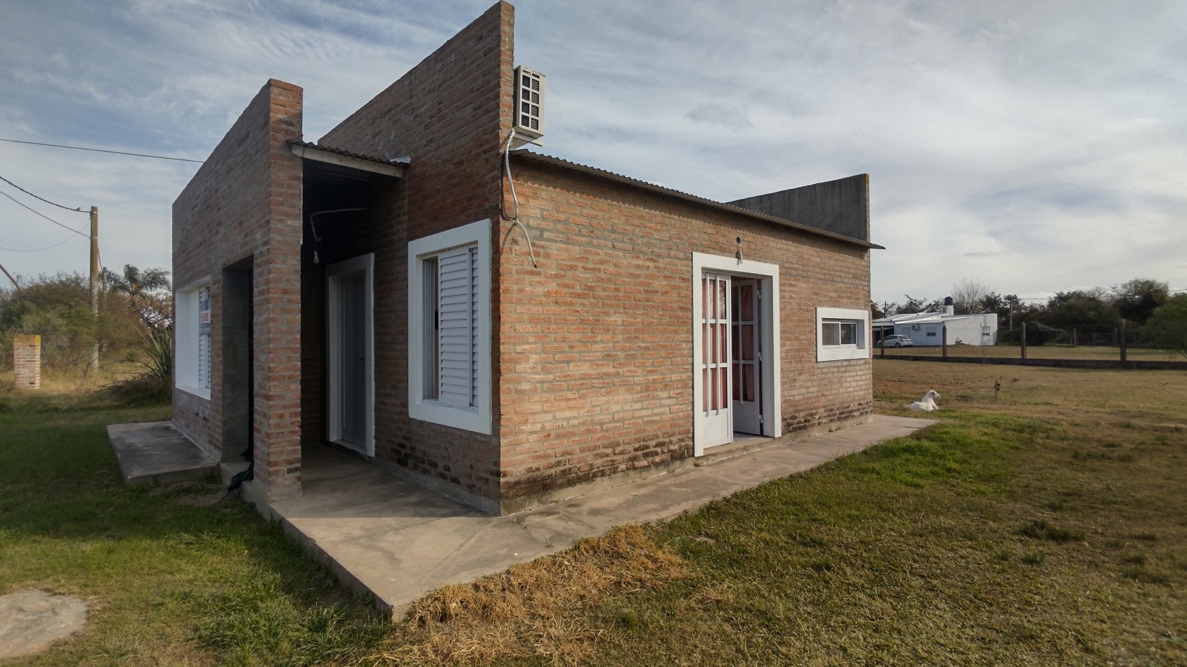 (Arroyo Leyes) Casa de 1 dormitorio