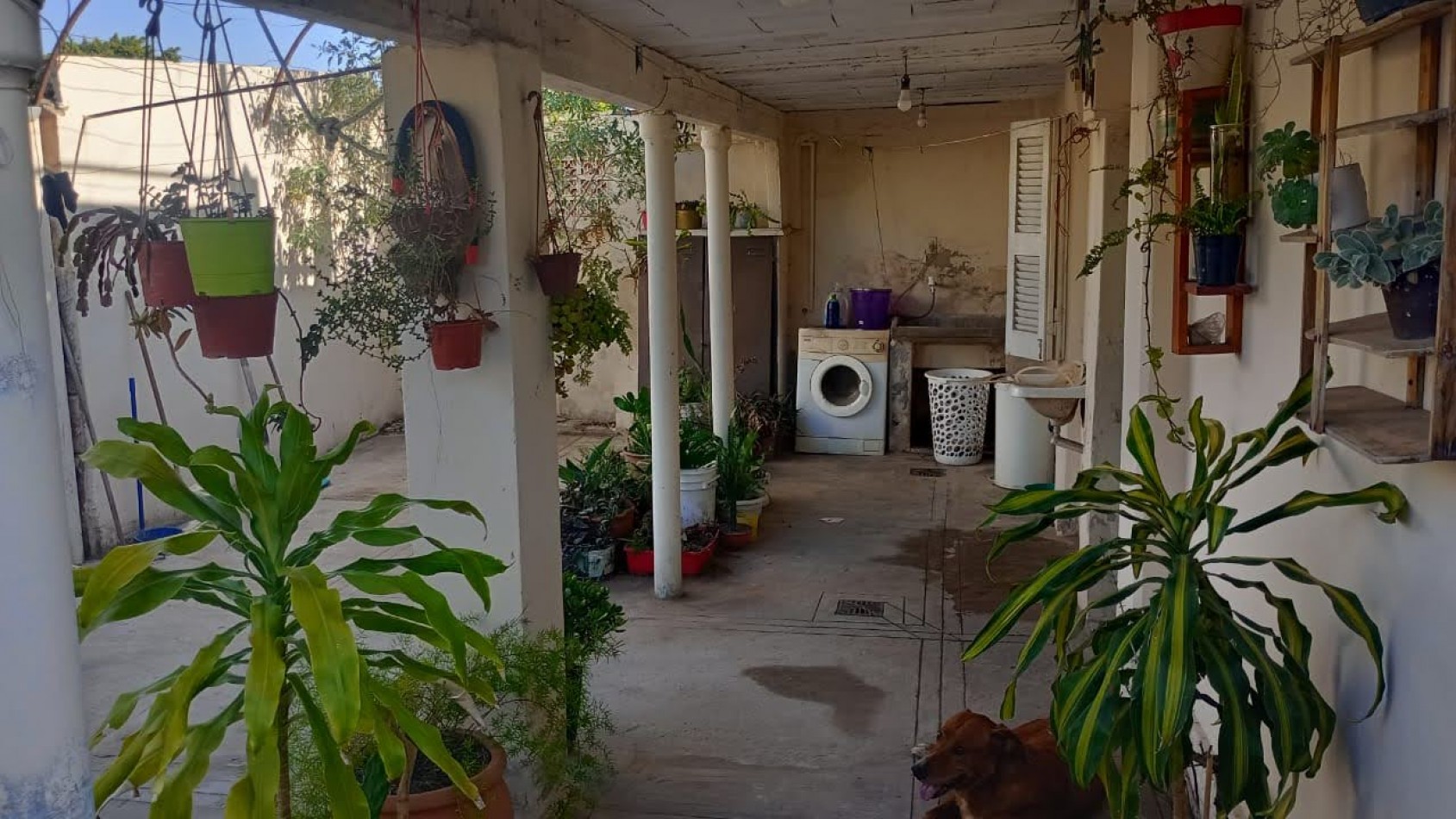 Casa de dos plantas 4 DE ENERO 6056 