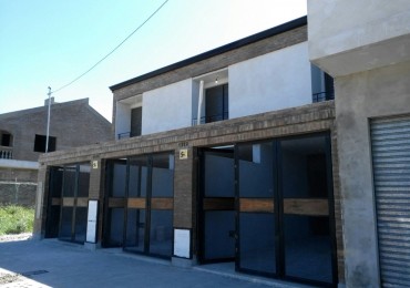 Casa en Av. French 1916 de 2 plantas con cochera